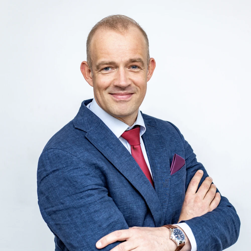 miotalent-philipp-rowe-portrait-2026